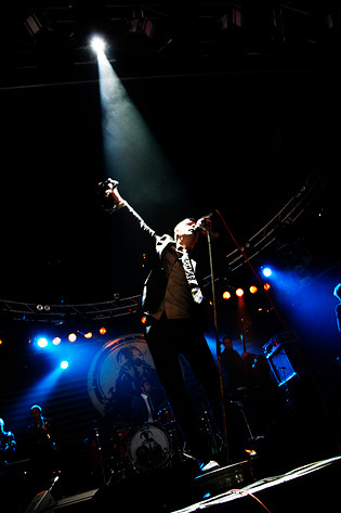 2006-06-15 - Kaizers Orchestra från Hultsfredsfestivalen, Hultsfred