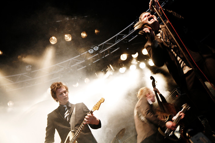 2006-06-15 - Kaizers Orchestra från Hultsfredsfestivalen, Hultsfred