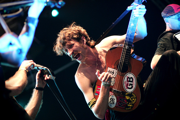 2006-06-15 - Gogol Bordello från Hultsfredsfestivalen, Hultsfred