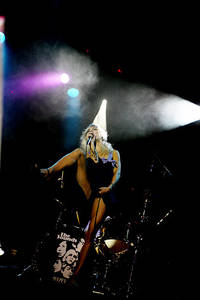 2006-06-14 - The Sounds från Hultsfredsfestivalen, Hultsfred
