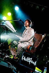 2006-06-16 - Guillemots från Hultsfredsfestivalen, Hultsfred