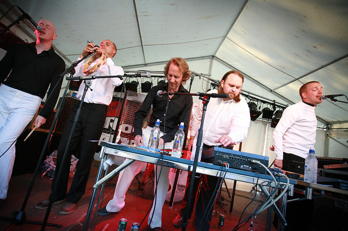 2006-06-17 - Rigas från Hultsfredsfestivalen, Hultsfred