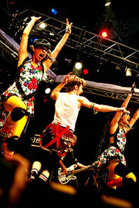 2006-06-30 - Gogol Bordello från Roskildefestivalen, Roskilde
