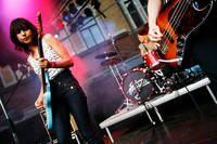 2006-07-07 - Sahara Hotnights från Peace & Love, Borlänge
