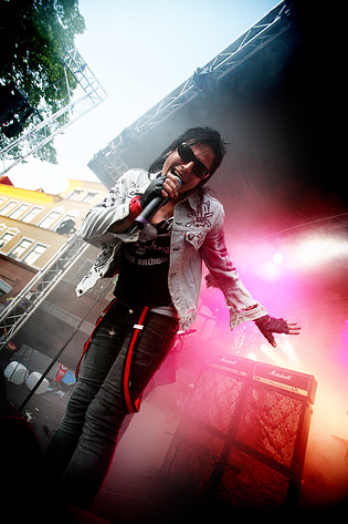 2006-07-08 - Hardcore Superstar från Peace & Love, Borlänge