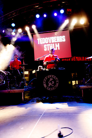 2006-07-08 - Teddybears STHLM från Peace & Love, Borlänge