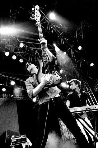 2006-07-14 - The Sounds från Arvikafestivalen, Arvika