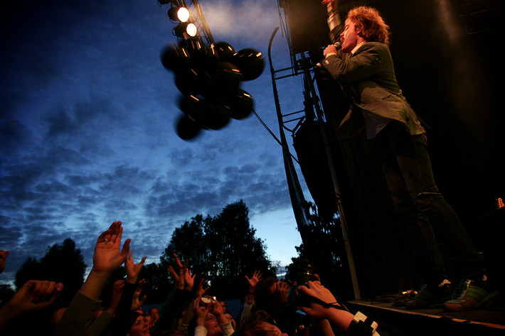 2006-07-20 - I'm From Barcelona från Trästockfestivalen, Skellefteå