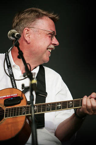 2006-07-21 - Mikael Wiehe från Trästockfestivalen, Skellefteå