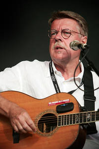 2006-07-21 - Mikael Wiehe från Trästockfestivalen, Skellefteå