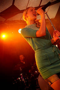 2006-07-29 - Veronica Maggio från Storsjöyran, Östersund