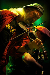 2006-08-23 - Gogol Bordello från Malmöfestivalen, Malmö