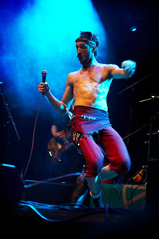 2006-08-23 - Gogol Bordello från Malmöfestivalen, Malmö