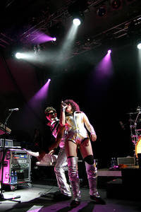 2006-09-13 - Peaches And Herm från Debaser Medis, Stockholm