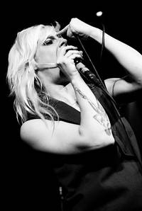2006-10-10 - The Sounds från Debaser Medis, Stockholm