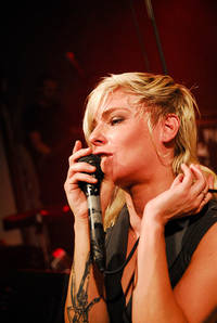 2006-10-10 - The Sounds från Debaser Medis, Stockholm