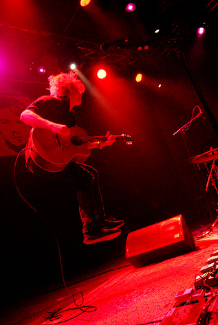2006-11-03 - Johnossi från Debaser Medis, Stockholm