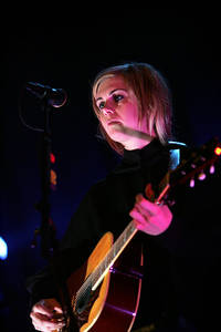2006-11-13 - Anna Ternheim från Idun, Umeå