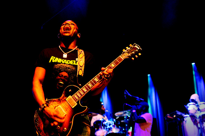 2006-11-15 - The Roots från Berns, Stockholm