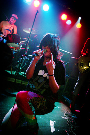 2006-11-23 - CSS från Debaser Slussen, Stockholm