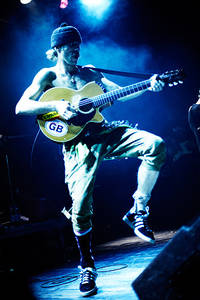 2006-11-23 - Gogol Bordello från Mejeriet, Lund