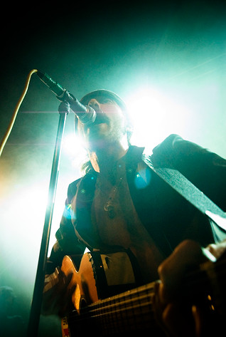 2006-11-23 - Gogol Bordello från Mejeriet, Lund