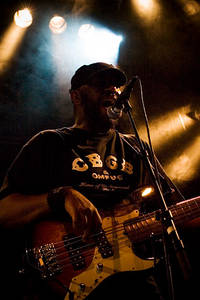 2006-11-23 - Gogol Bordello från Mejeriet, Lund