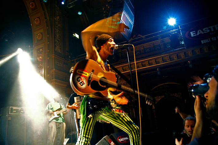 2006-11-25 - Gogol Bordello från Berns, Stockholm