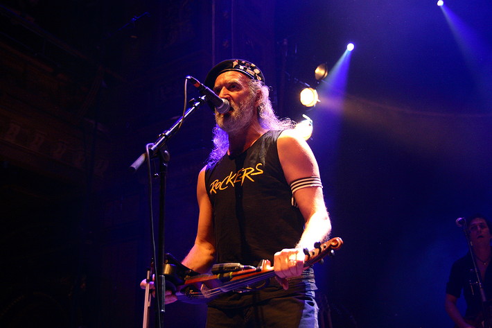 2006-11-25 - Gogol Bordello från Berns, Stockholm