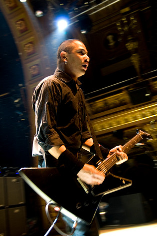 2006-11-25 - Danko Jones från Berns, Stockholm