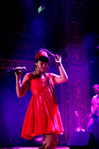 2006-12-01 - Lily Allen från Berns, Stockholm