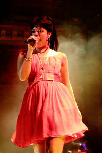 2006-12-01 - Lily Allen från Berns, Stockholm