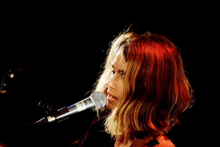 2006-12-01 - Juana Molina från Södra Teatern, Stockholm
