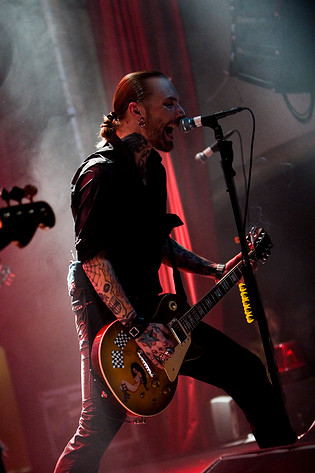 2006-12-11 - Backyard Babies från Debaser Medis, Stockholm
