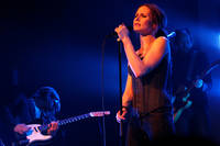 2006-03-04 - The Cardigans från Stora Teatern, Göteborg