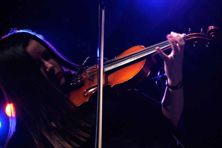 2005-11-19 - Flogging Molly från Eriksbergshallen, Göteborg