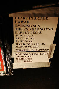 2005-12-08 - The Strokes från Debaser Slussen, Stockholm