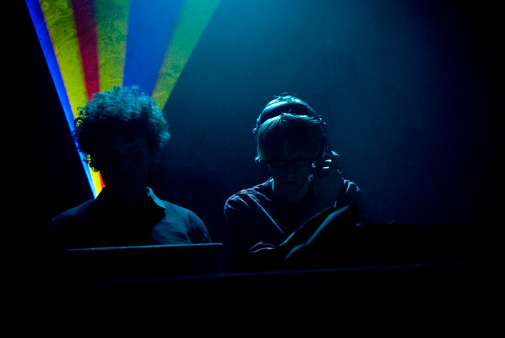 2007-03-01 - Simian Mobile Disco från Debaser Medis, Stockholm