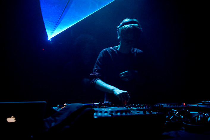 2007-03-01 - Simian Mobile Disco från Debaser Medis, Stockholm