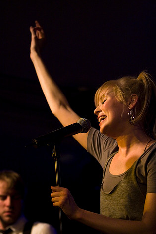 2007-04-08 - Linda Sundblad från Nalen, Stockholm