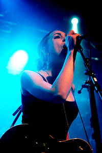 2007-04-30 - Sahara Hotnights från Debaser Medis, Stockholm