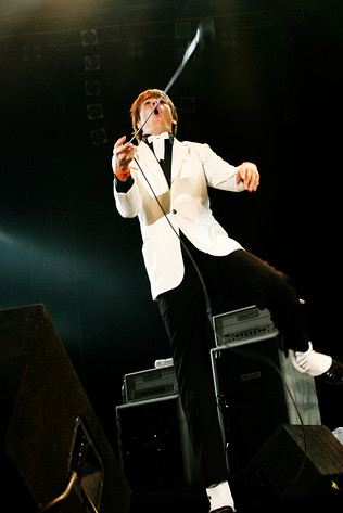 2005-06-17 - The Hives från Hultsfredsfestivalen, Hultsfred