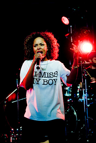 2007-06-15 - Joy Denalane från Hultsfredsfestivalen, Hultsfred