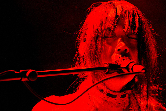 2007-06-25 - Blonde Redhead från Kulturhusets Tak, Stockholm