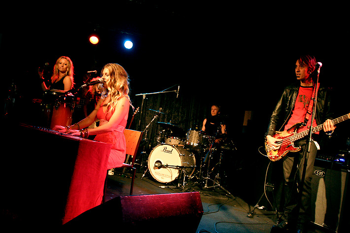 2007-06-28 - Pernilla Andersson från Peace & Love, Borlänge