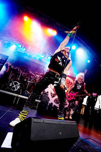 2007-06-28 - Crashdïet från Peace & Love, Borlänge