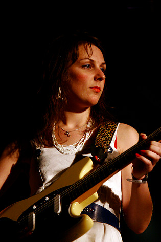 2007-06-29 - The Long Blondes från Hovefestivalen, Arendal