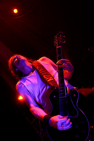 2007-05-21 - Mustasch från Nalen, Stockholm