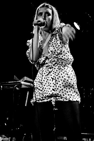 2007-06-30 - Lykke Li från Accelerator, Stockholm