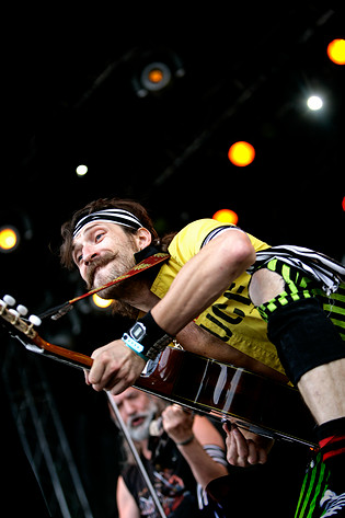 2007-07-01 - Gogol Bordello från Pier Pressure, Göteborg